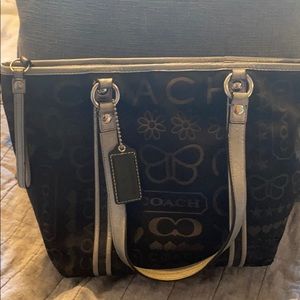 Gently used coach bag